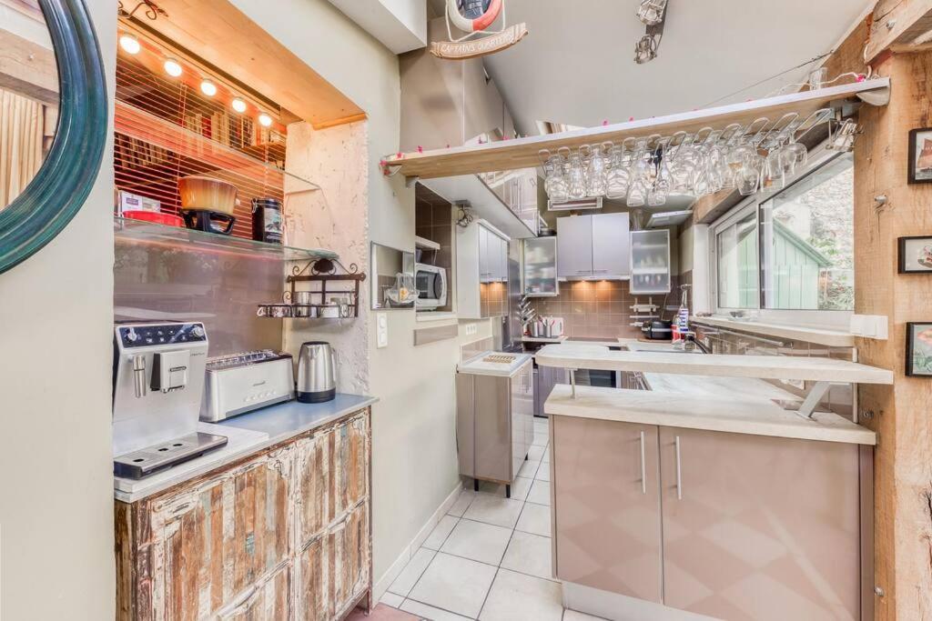 Appartement De Caractere Avec Jardinet Privatif A 1 Min Metro 1, Paris, Disneyland Vincennes Exterior photo